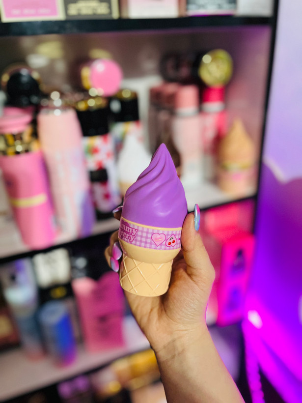 عطر بستنی یامی🍓🥥